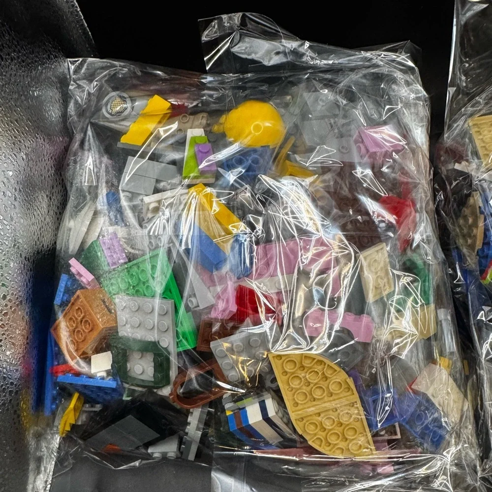 LEGO Bulk Lot of 2 Pounds Bricks Parts and Pieces Genuine 2 Lbs Grab Bag - Picture 2 of 11